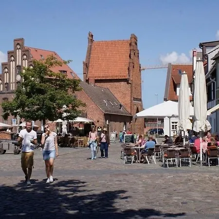Huus Thuesi - Abc264 Wismar